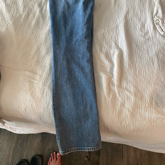 Aritzia Arlo High Rise Straight jeans 28L - Picture 4 of 5
